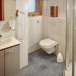 Haus Mischabel Daire