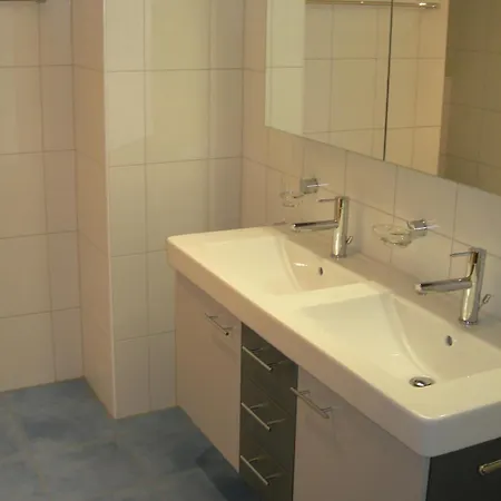 דירה Haus Mischabel