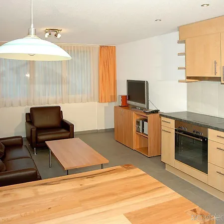 Haus Mischabel Apartamento