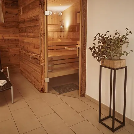 Haus Mischabel 아파트 *