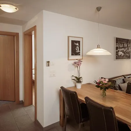 דירה Haus Mischabel