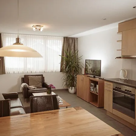 Haus Mischabel Apartamento *