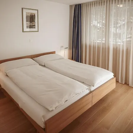 Haus Mischabel Apartamento