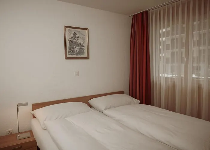 Haus Mischabel * צרמט