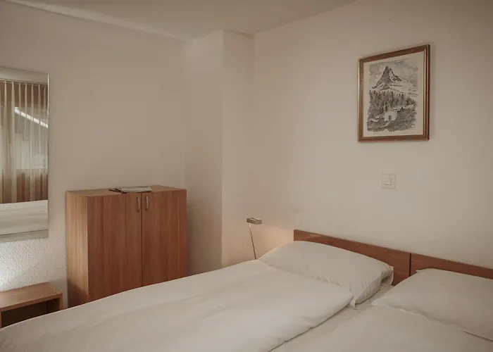 Haus Mischabel דירה