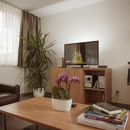 Haus Mischabel צרמט