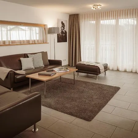 דירה Haus Mischabel צרמט