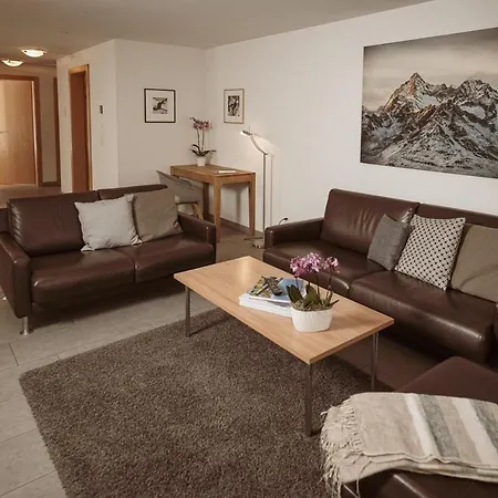 דירה Haus Mischabel צרמט